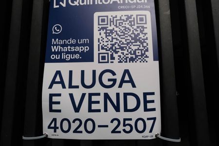 Casa para alugar com 300m², 8 quartos e 3 vagasFachada