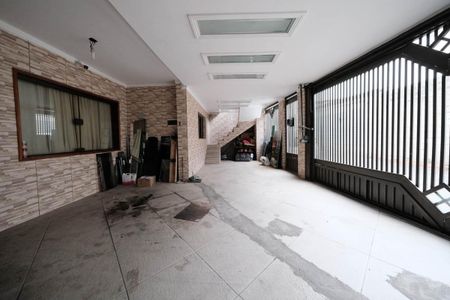 Casa para alugar com 300m², 8 quartos e 3 vagasGaragem