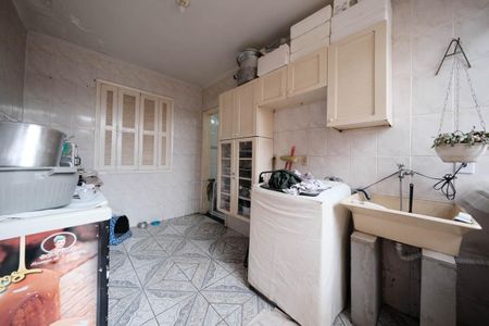 Casa para alugar com 300m², 8 quartos e 3 vagasCozinha e Área de Serviço