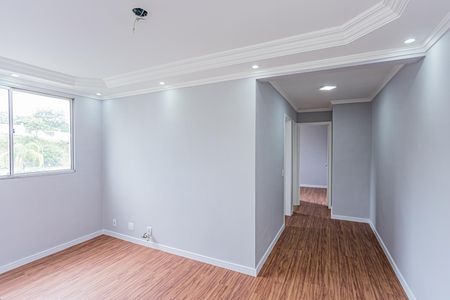 Sala de apartamento para alugar com 2 quartos, 48m² em Loteamento City Jaragua, São Paulo