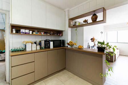 Cozinha de apartamento à venda com 3 quartos, 135m² em Lapa, São Paulo