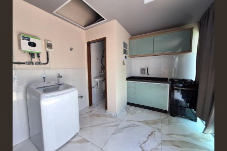 Apartamento à venda com 116m², 2 quartos e 1 vaga Apartamento à venda com 116m², 2 quartos e 1 vagaÁrea de serviço