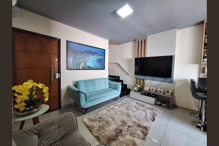 Apartamento à venda com 116m², 2 quartos e 1 vaga Apartamento à venda com 116m², 2 quartos e 1 vagaSala