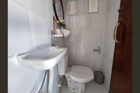 Apartamento à venda com 116m², 2 quartos e 1 vaga Apartamento à venda com 116m², 2 quartos e 1 vagaBanheiro