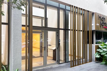 Apartamento à venda com 78m², 2 quartos e 1 vaga Apartamento à venda com 78m², 2 quartos e 1 vagaentrada portaria