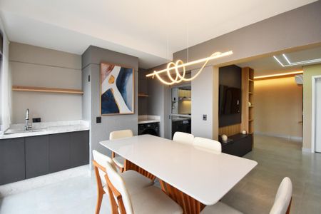 Sala de jantar de apartamento para alugar com 2 quartos, 78m² em Pinheiros, São Paulo