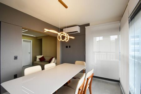 Apartamento à venda com 78m², 2 quartos e 1 vaga Apartamento à venda com 78m², 2 quartos e 1 vagaSala de jantar