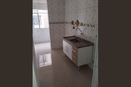 Cozinha de apartamento para alugar com 2 quartos, 47m² em Jardim do Algarve, Itaquaquecetuba