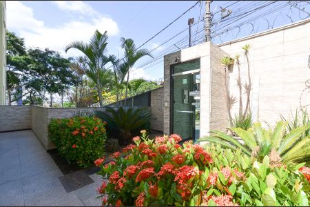 Apartamento à venda com 170m², 3 quartos e sem vaga Apartamento à venda com 170m², 3 quartos e sem vagaEntrada