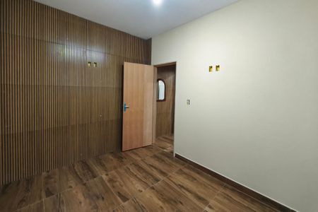 Casa para alugar com 78m², 2 quartos e 1 vagaQuarto 1