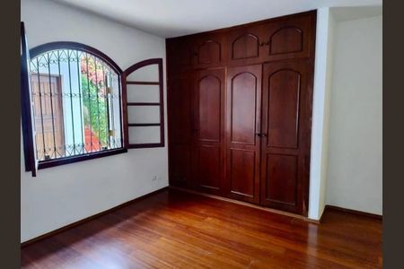 Casa para alugar com 4 quartos, 509m² em Jardim Novo Mundo, Jundiaí
