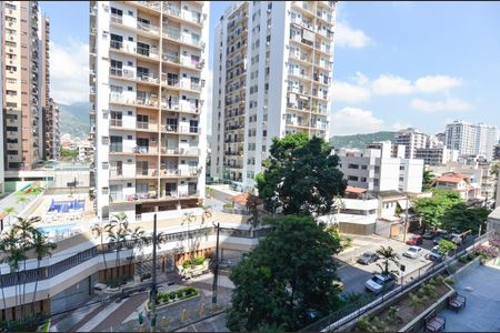 Apartamento à venda com 101m², 3 quartos e 1 vagaSala