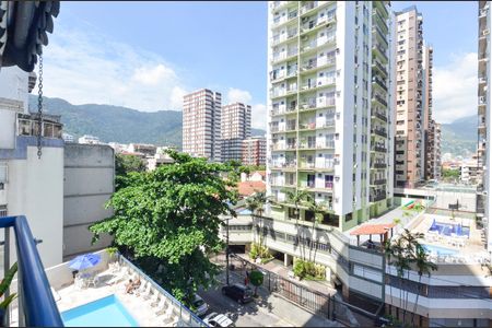 Apartamento à venda com 101m², 3 quartos e 1 vagaSala