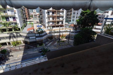Apartamento à venda com 101m², 3 quartos e 1 vagaQuarto 2