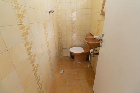 Casa à venda com 80m², 3 quartos e sem vaga Casa à venda com 80m², 3 quartos e sem vagaLavabo