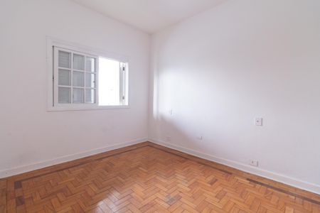 Casa à venda com 80m², 3 quartos e sem vaga Casa à venda com 80m², 3 quartos e sem vagaQuarto 3