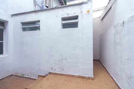 Casa à venda com 80m², 3 quartos e sem vaga Casa à venda com 80m², 3 quartos e sem vagaÁrea de Serviço e Quintal