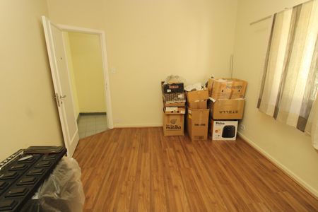 Casa à venda com 210m², 4 quartos e 2 vagasQuarto 3