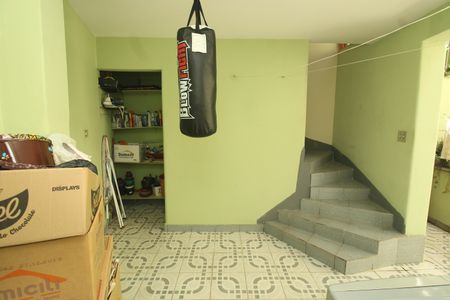 Casa à venda com 210m², 4 quartos e 2 vagasÁrea de Serviço