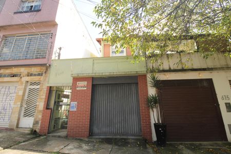 Casa à venda com 210m², 4 quartos e 2 vagasFachada