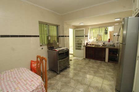 Casa à venda com 210m², 4 quartos e 2 vagasCozinha