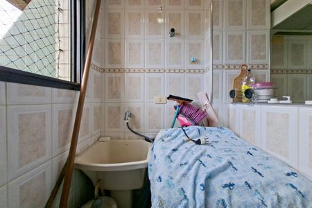 Apartamento para alugar com 80m², 2 quartos e 1 vagaÁrea de serviço