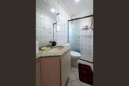 Apartamento para alugar com 80m², 2 quartos e 1 vagaBanheiro da suite 