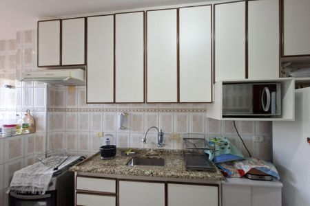 Apartamento para alugar com 80m², 2 quartos e 1 vagaCozinha 