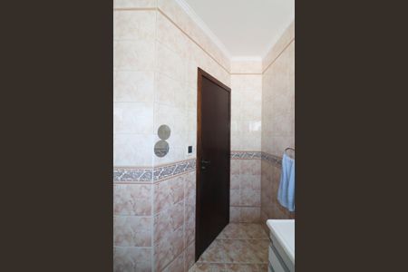 Casa à venda com 240m², 3 quartos e 2 vagasBanheiro Social