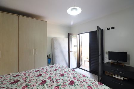 Casa à venda com 240m², 3 quartos e 2 vagasQuarto 2 - Suíte