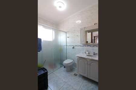 Casa à venda com 240m², 3 quartos e 2 vagasQuarto 2 - Suíte Banheiro 