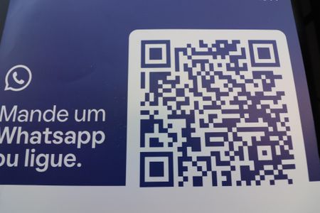 Casa à venda com 240m², 3 quartos e 2 vagasQR CODE 