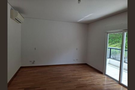 Casa para alugar com 3 quartos, 434m² em Rio Cotia, Cotia