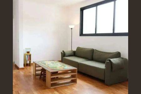 Casa à venda com 4 quartos, 450m² em Jardim das Bandeiras, São Paulo