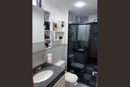 Apartamento à venda com 72m², 3 quartos e 2 vagasBanheiro