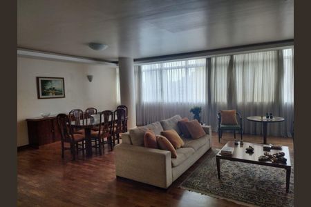 Apartamento para alugar com 3 quartos, 275m² em Santa Cecilia, São Paulo