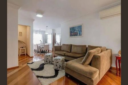 Casa para alugar com 3 quartos, 276m² em Morada dos Pássaros, Barueri