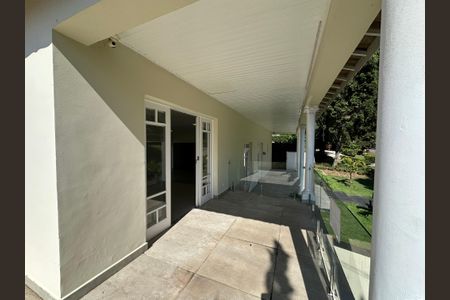 Casa de condomínio à venda com 322m², 5 quartos e 4 vagasVaranda da Sala