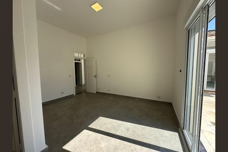 Casa de condomínio à venda com 322m², 5 quartos e 4 vagasSuíte 2