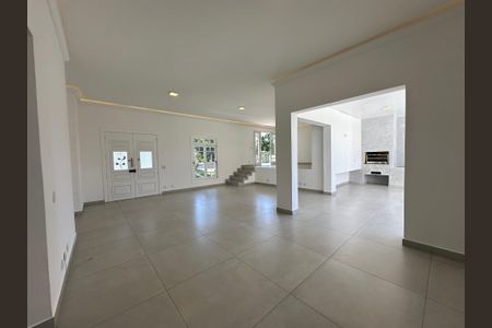 Casa à venda com 4 quartos, 322m² em Morada dos Pássaros, Barueri