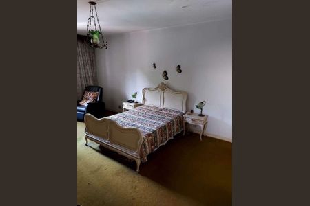 Casa à venda com 3 quartos, 250m² em Parque Colonial, São Paulo