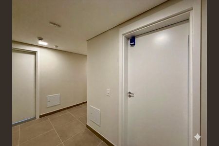 Studio à venda com 24m², 1 quarto e sem vagaHall Apartamento 