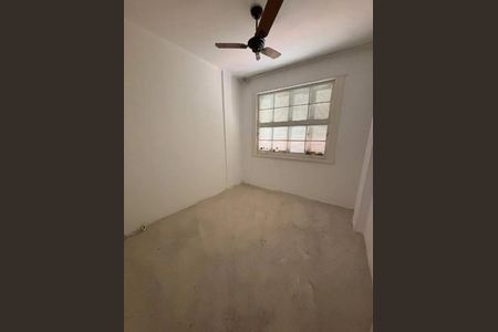 Apartamento à venda com 118m², 3 quartos e sem vaga Apartamento à venda com 118m², 3 quartos e sem vagaQuarto