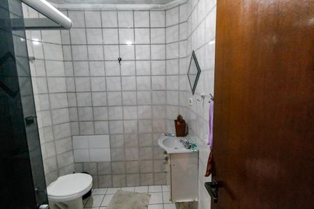 Banheiro de apartamento à venda com 2 quartos, 66m² em Jardim Monte Alegre, Taboão da Serra