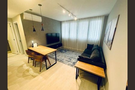 Apartamento para alugar com 1 quarto, 38m² em Vila Sao Francisco (Zona Sul), São Paulo