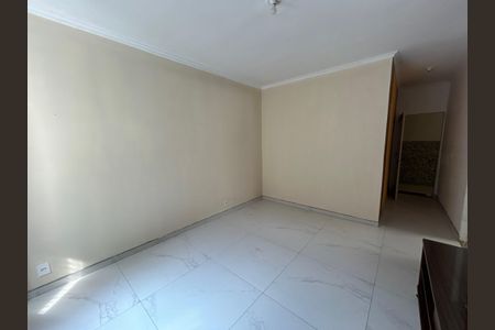 Sala de apartamento para alugar com 2 quartos, 89m² em Vila Valqueire, Rio de Janeiro