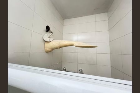 Apartamento para alugar com 89m², 2 quartos e 1 vagaChuveiro