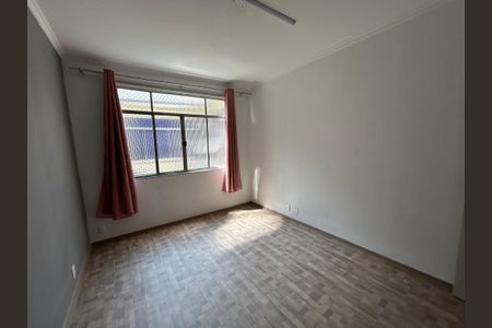 Quarto de apartamento para alugar com 2 quartos, 89m² em Vila Valqueire, Rio de Janeiro