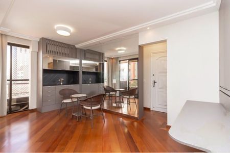 Apartamento para alugar com 116m², 3 quartos e 3 vagas