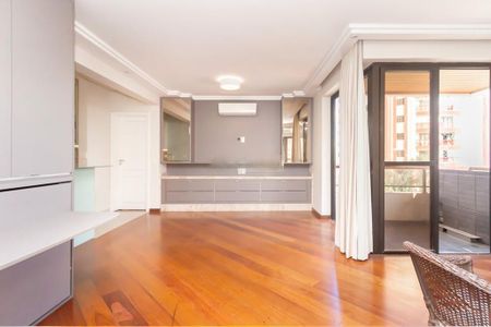 Apartamento para alugar com 116m², 3 quartos e 3 vagas